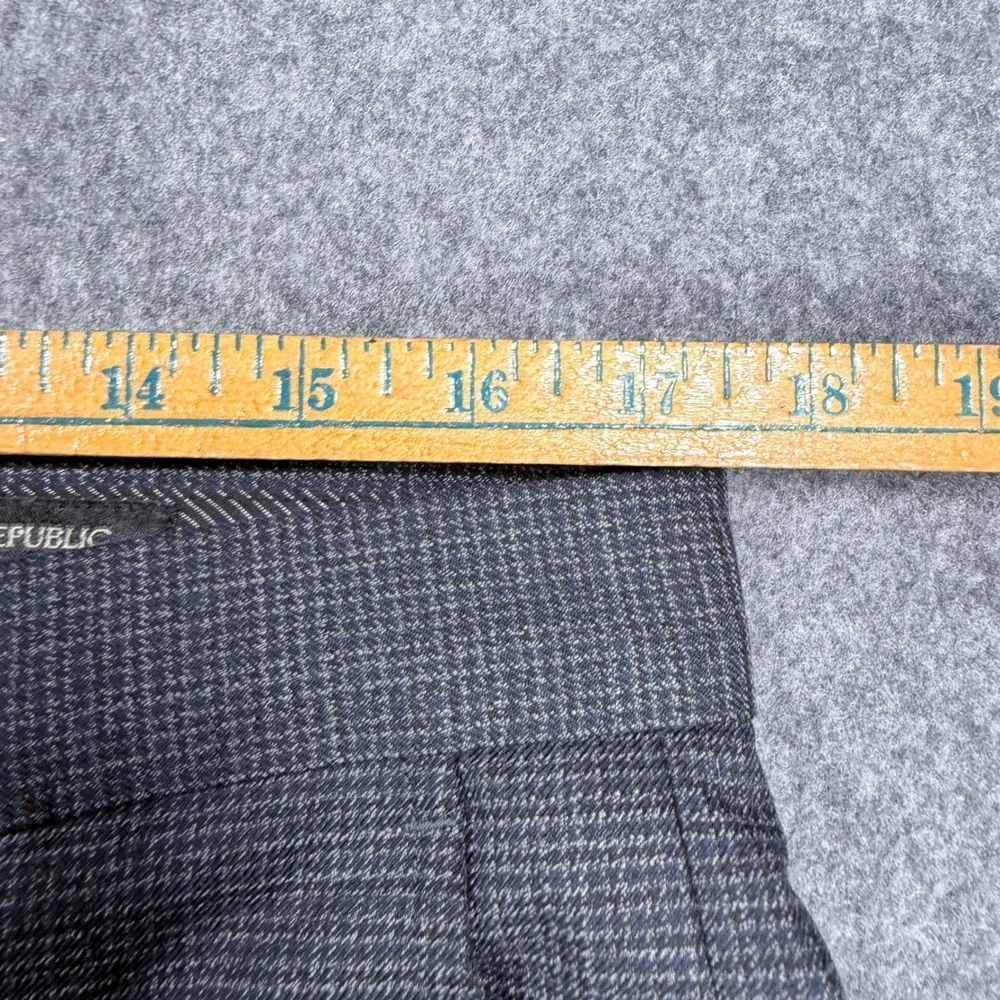 Banana Republic Slim Fit Gray Micro Pattern Dress Pants 34x32 Stretch Trousers